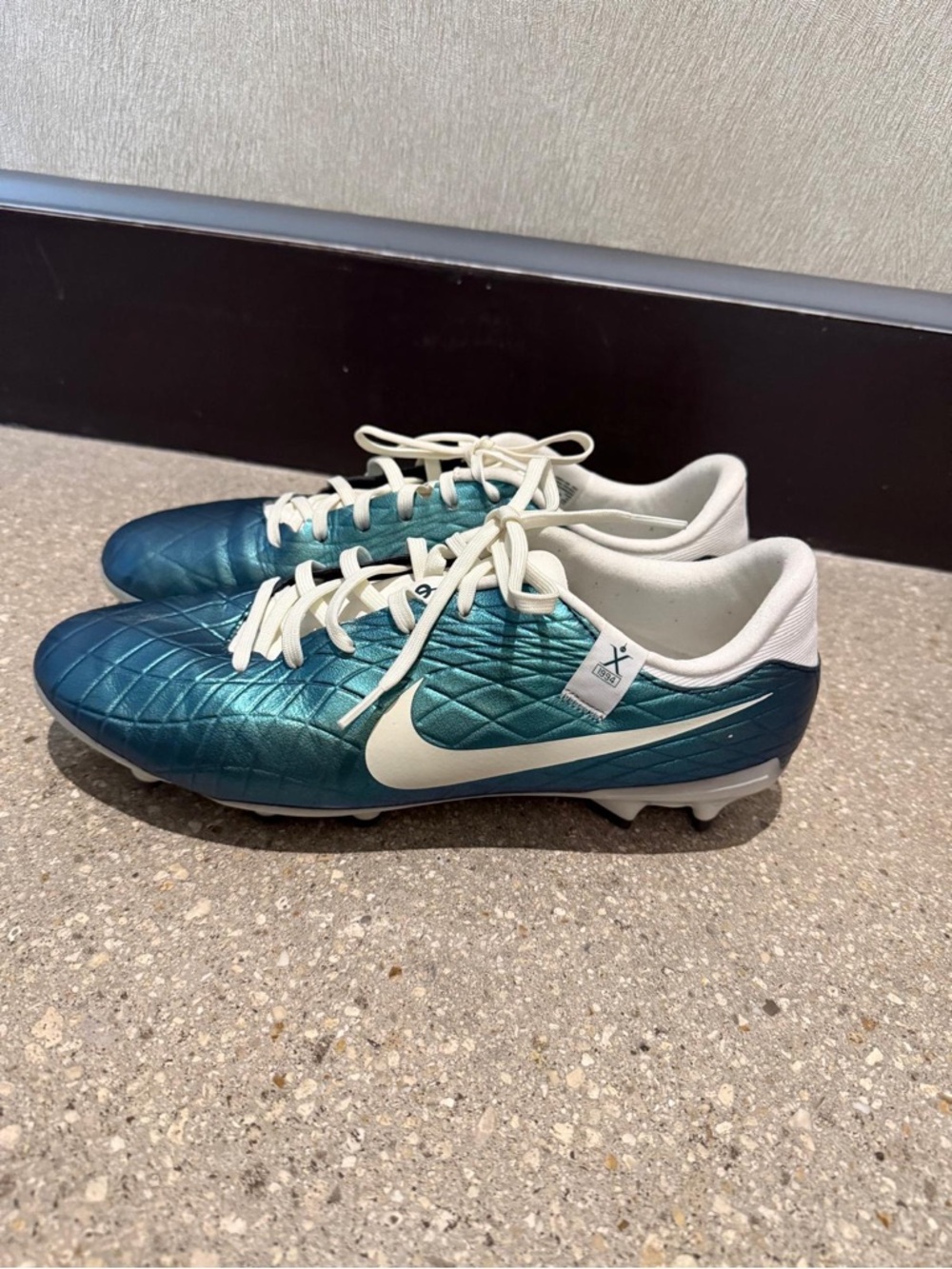 Nike Teal/White Quilted Soccer Cleats